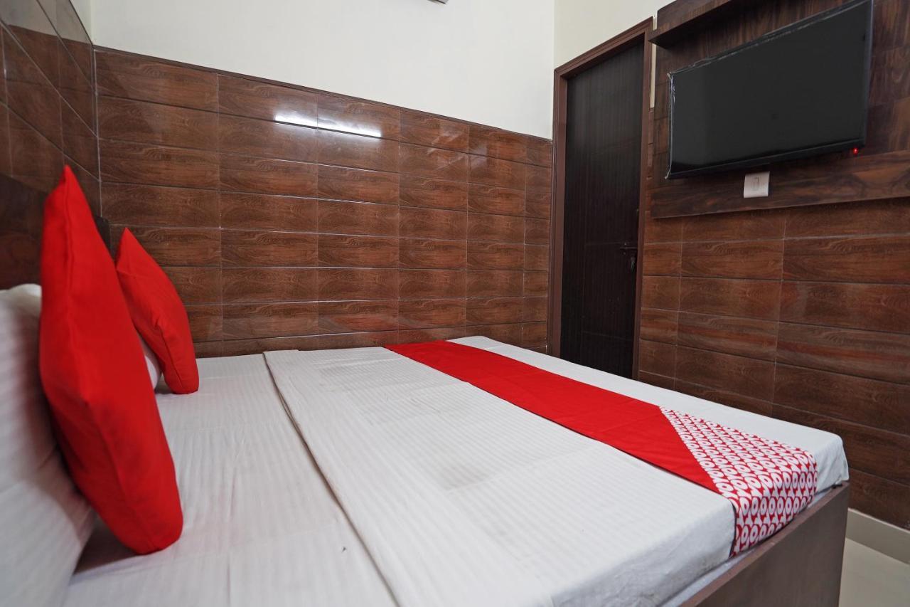 Hotel O Shri Sai Guest House Deli Exterior foto