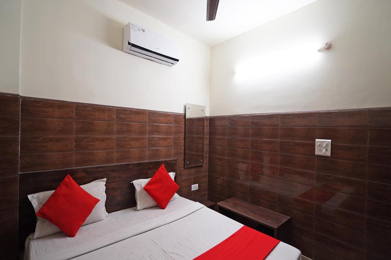 Hotel O Shri Sai Guest House Deli Exterior foto
