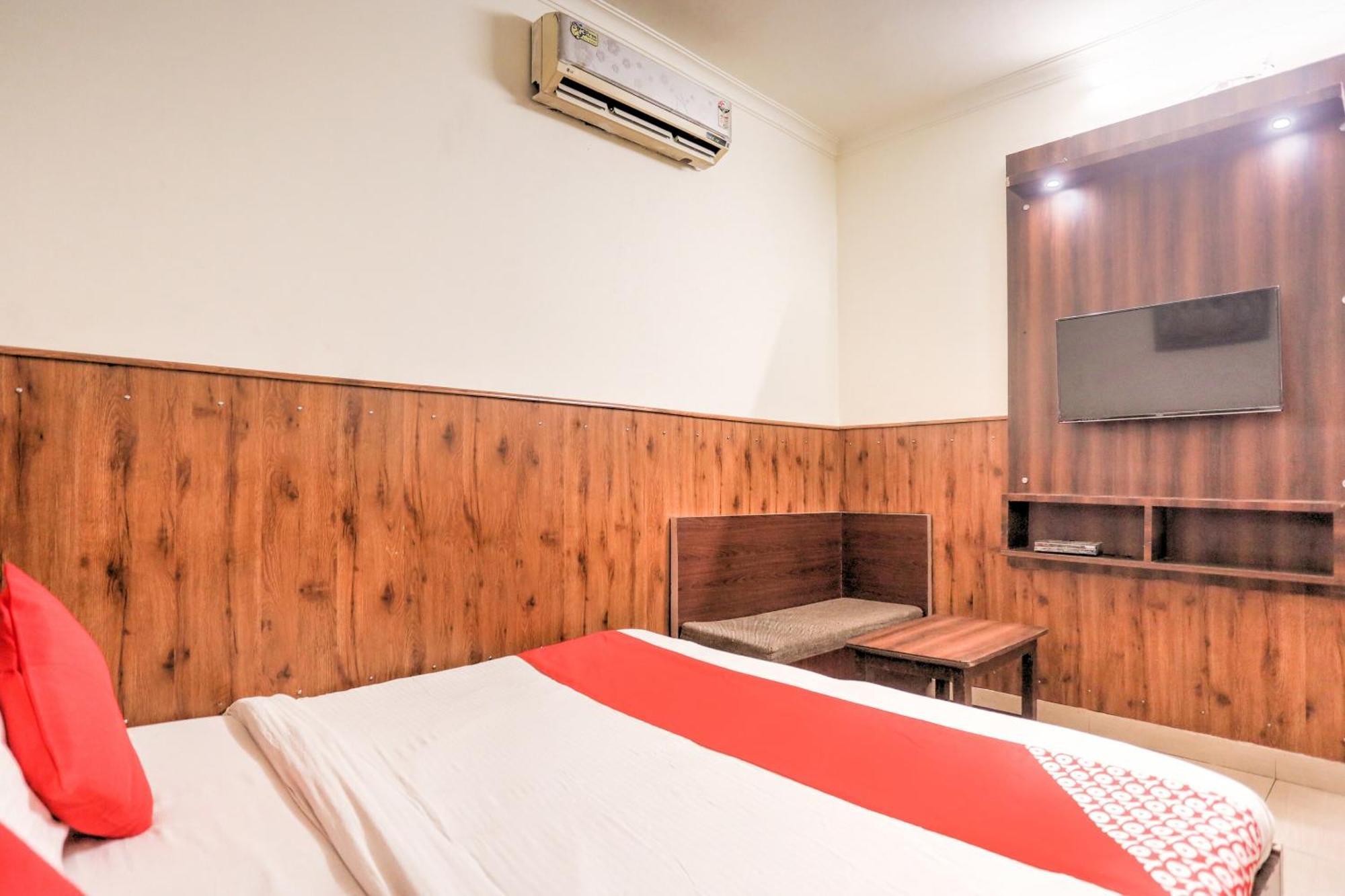 Hotel O Shri Sai Guest House Deli Exterior foto