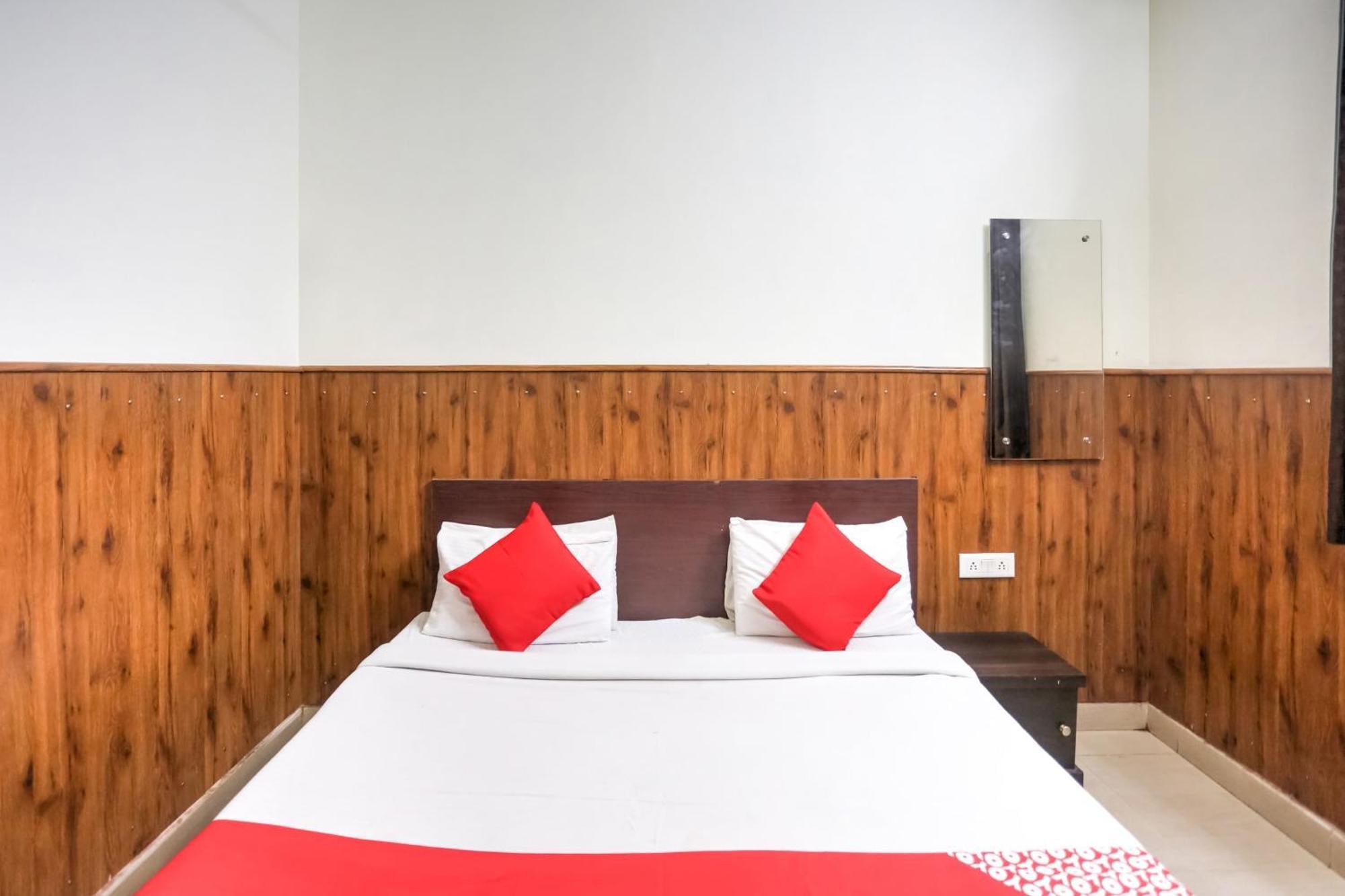 Hotel O Shri Sai Guest House Deli Exterior foto
