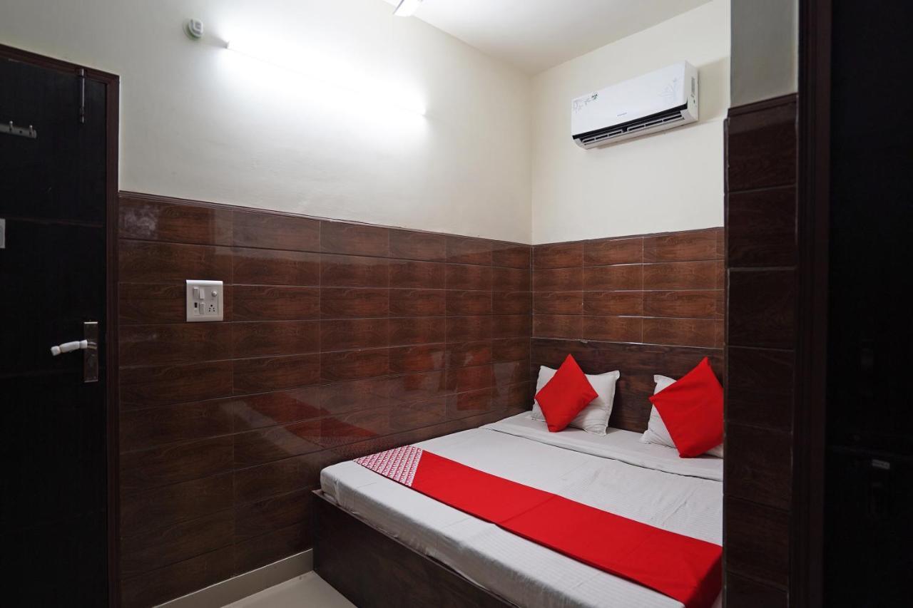 Hotel O Shri Sai Guest House Deli Exterior foto